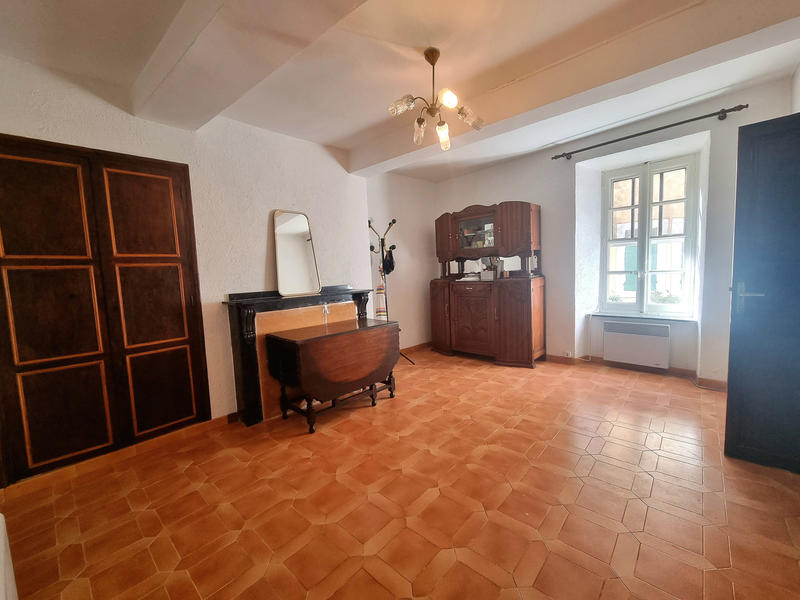 Maison de village - 90 m² - 4 pièces