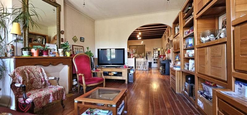 Immeuble - 92 m² - 3 pièces