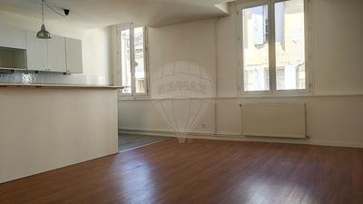 Appartement - 72 m² - 3 pièces