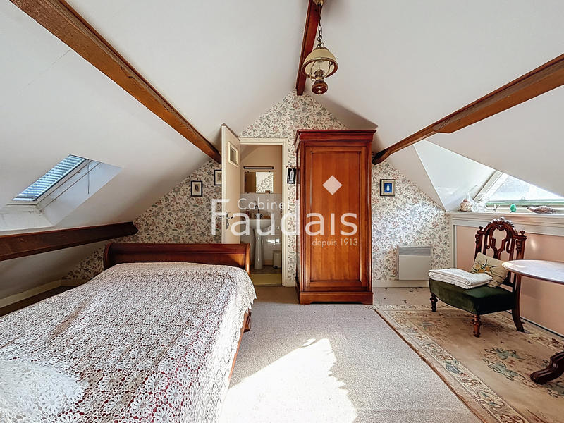 Maison - 81 m² - 5 pièces