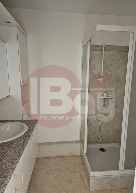 Appartement - 84 m² - 4 pièces