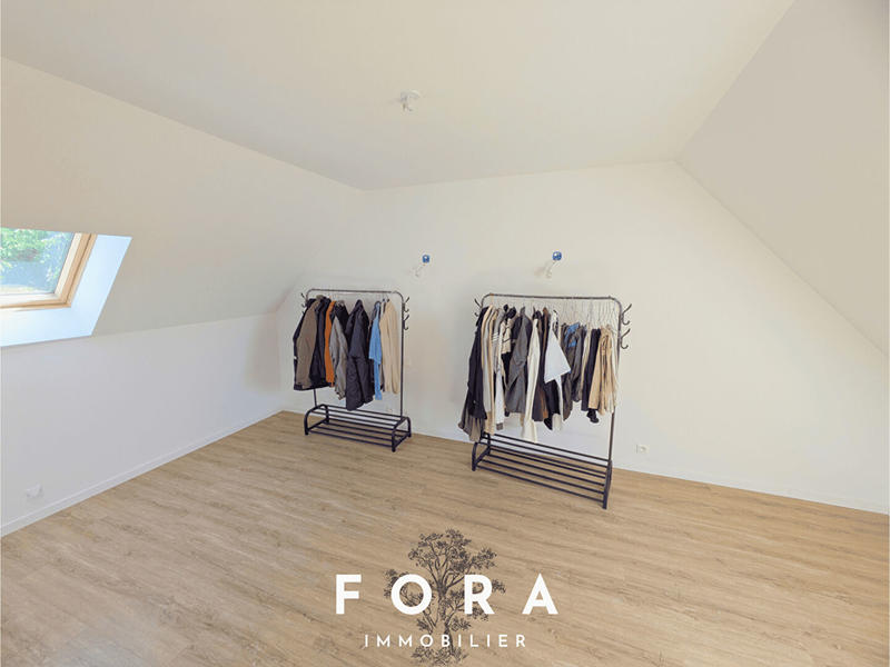 Maison - 146 m² - 7 pièces