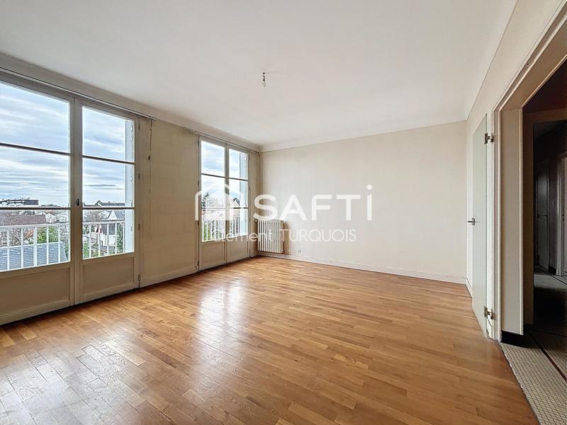Appartement - 94 m² - 5 pièces