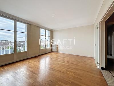 Appartement - 94 m² - 5 pièces