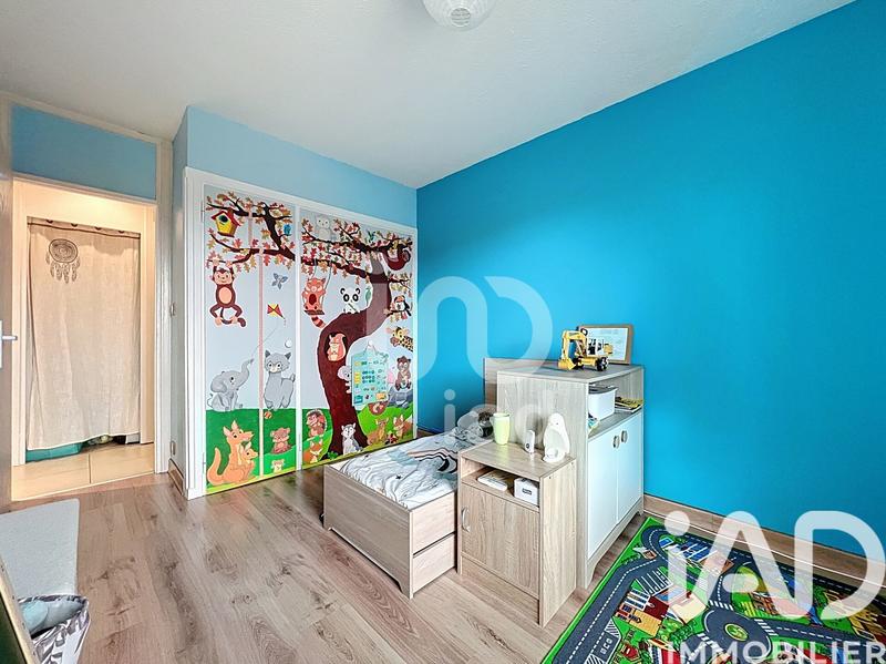 Appartement - 93 m² - 5 pièces