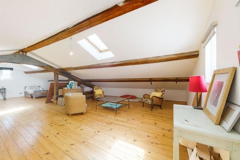 Maison - 217 m² - 5 pièces