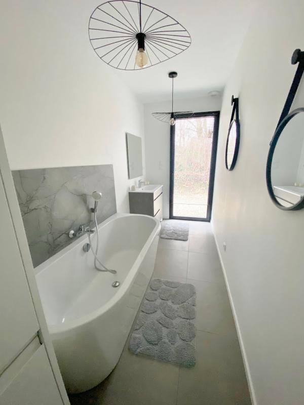 Maison - 207 m² - 5 pièces