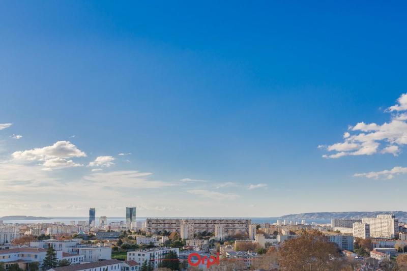 Appartement - 126 m² - 5 pièces