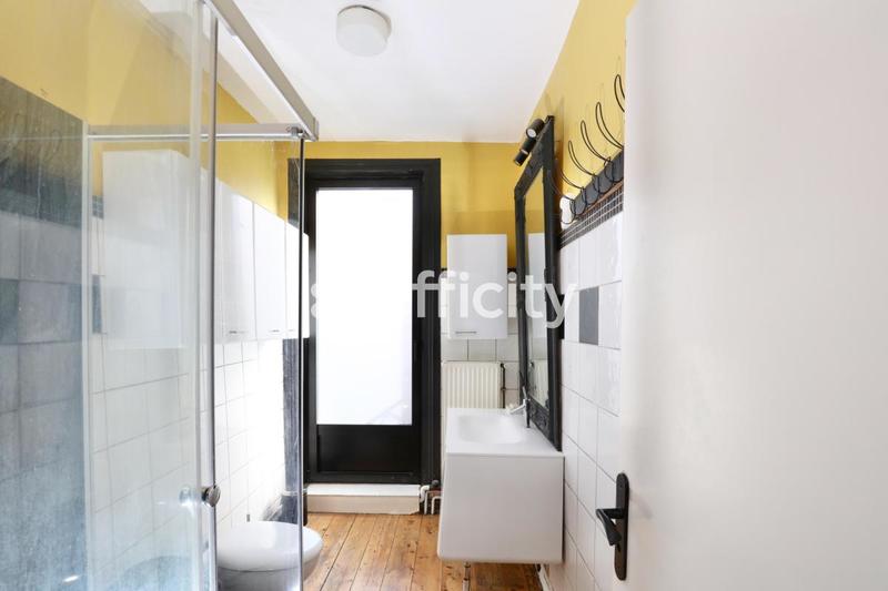 Maison - 145 m² - 6 pièces