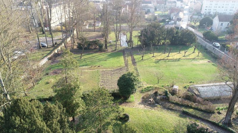 Demeure - 750 m² - 25 pièces