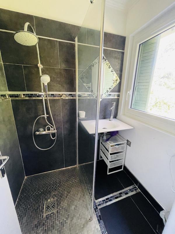 Maison - 196 m² - 5 pièces