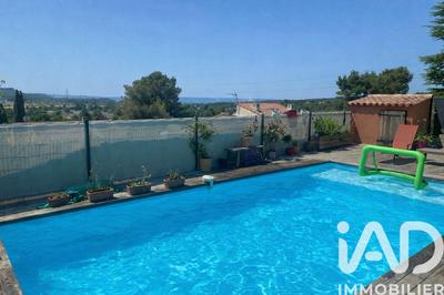 Maison - 120 m² - 5 pièces