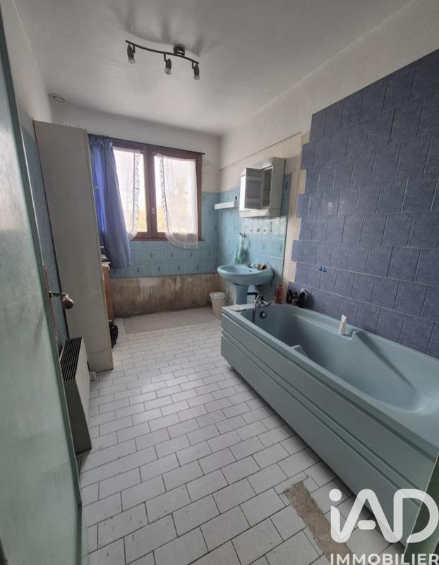 Maison - 160 m² - 8 pièces