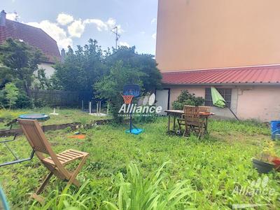 Appartement - 81 m² - 4 pièces