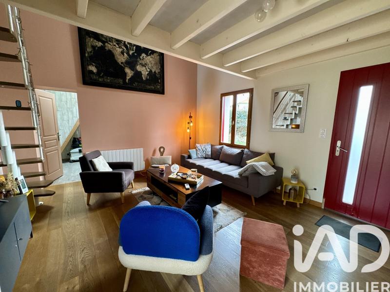 Maison - 108 m² - 4 pièces