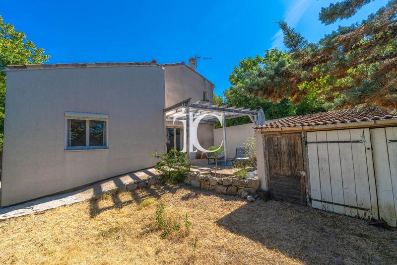 Maison - 111 m² - 4 pièces