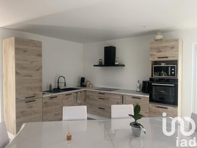 Maison - 84 m² - 4 pièces