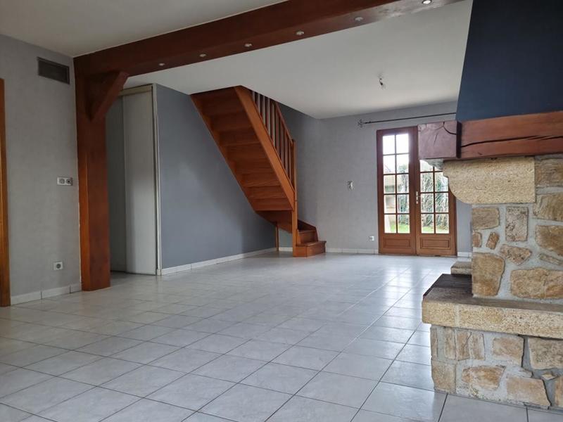 Maison - 136 m² - 7 pièces