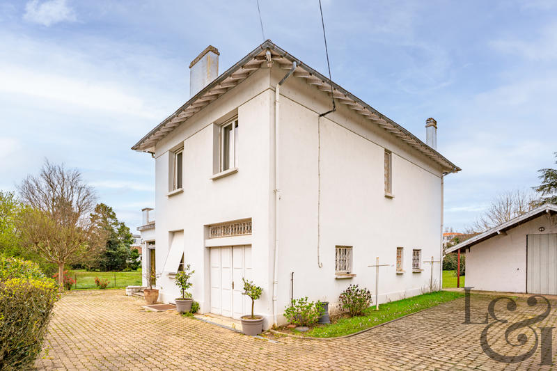 Maison - 162 m² - 6 pièces