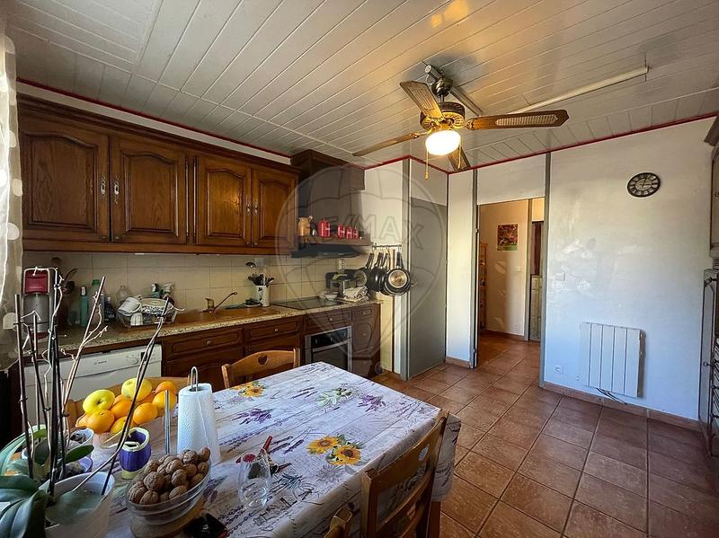 Maison - 174 m² - 10 pièces