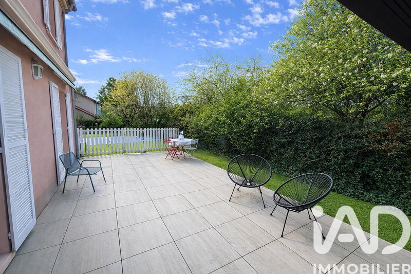 Maison - 182 m² - 7 pièces