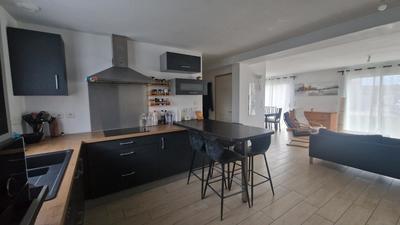 Maison - 148 m² - 6 pièces