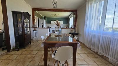 Maison - 108 m² - 6 pièces