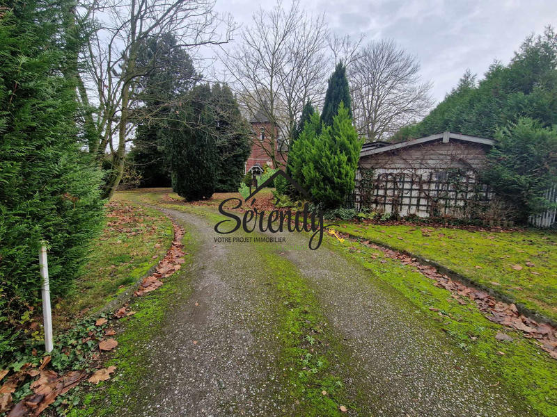 Maison - 180 m² - 8 pièces