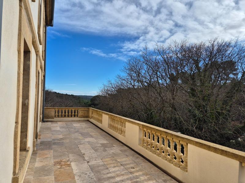 Maison - 200 m² - 8 pièces