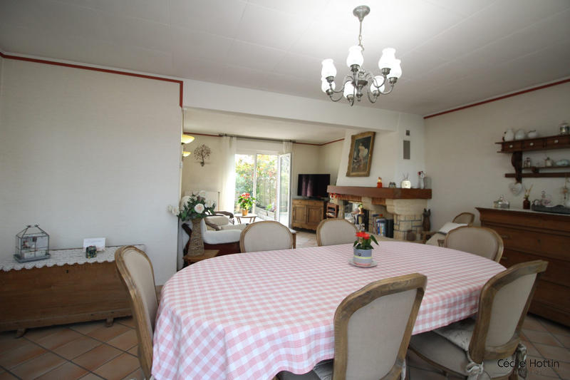 Maison - 151 m² - 5 pièces