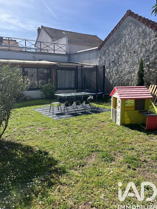 Maison - 147 m² - 5 pièces