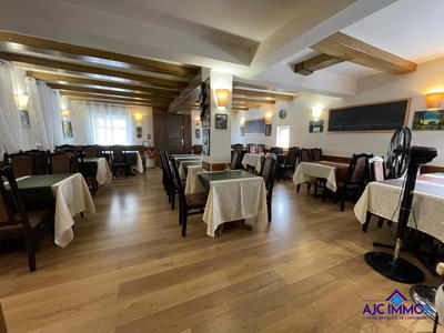 Fonds de commerce - Hôtellerie / Restauration - 142 m²
