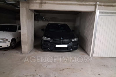 Parking / Garage - 14 m²