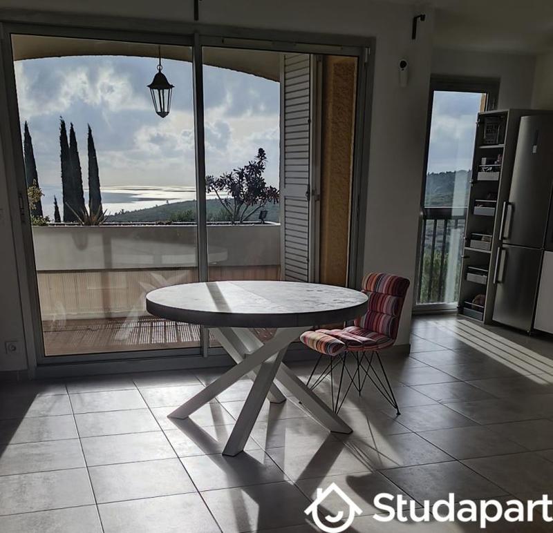 Appartement - 68 m² - 3 pièces