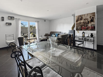 Maison - 123 m² - 5 pièces