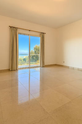 Villa - 213 m² - 5 pièces
