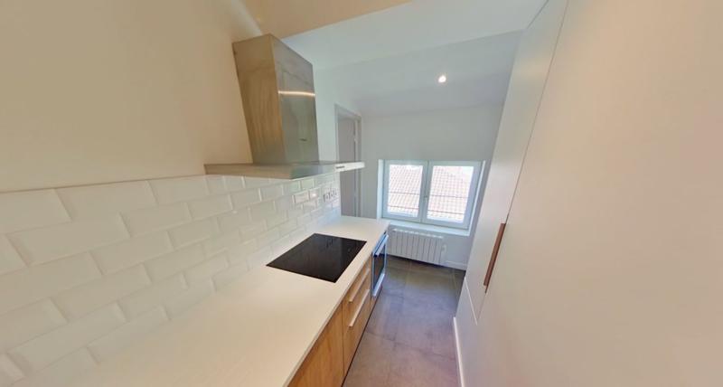 Appartement - 75 m² - 3 pièces