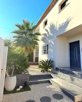 Villa - 190 m² - 7 pièces