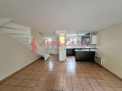 Maison - 95 m² - 5 pièces