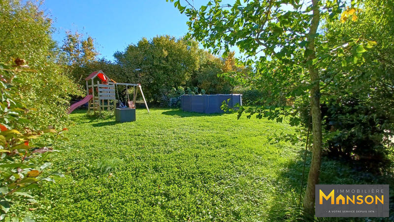 Maison - 322 m² - 12 pièces