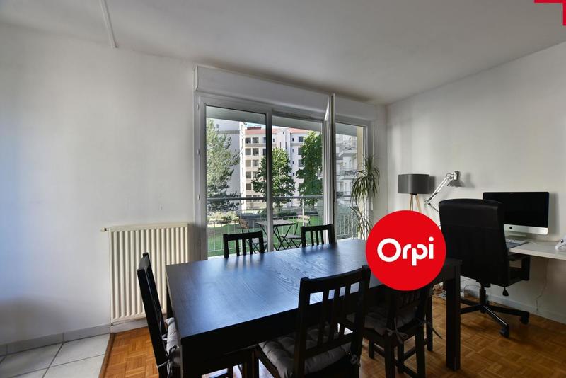 Appartement - 49 m² - 2 pièces