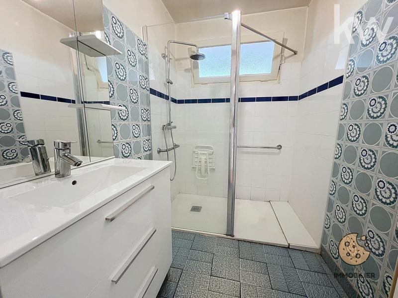 Maison - 111 m² - 4 pièces