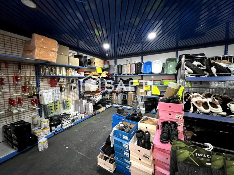 Local commercial - 400 m² - 1 pièce