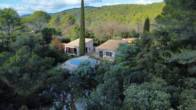 Villa - 100 m² - 4 pièces