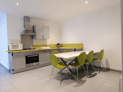 Appartement - 83 m² - 3 pièces