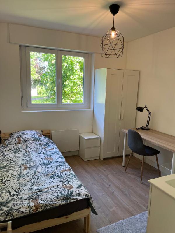 Chambre - 17 m² - 1 pièce