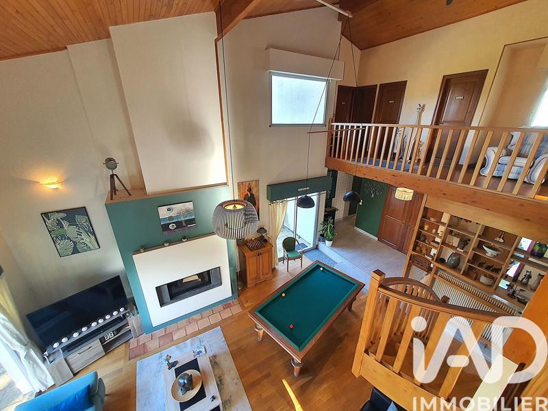 Maison de maîtres - 250 m² - 8 pièces