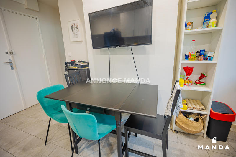 Chambre - 15 m² - 5 pièces