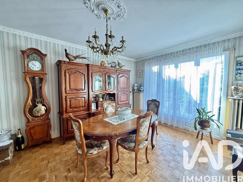 Maison - 130 m² - 7 pièces