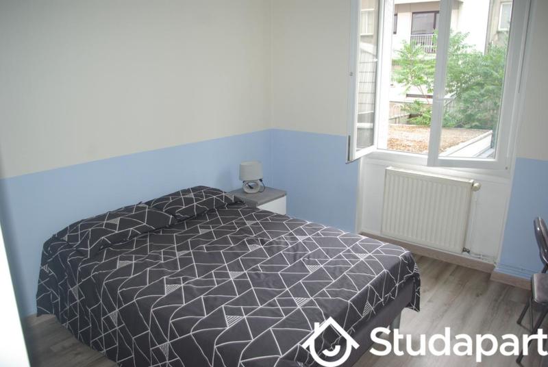 Chambre - 12 m² - 1 pièce